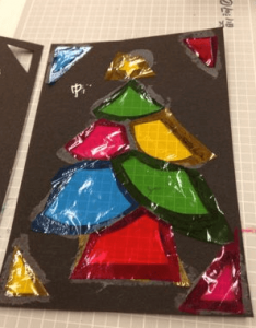 クリスマス壁面飾りを幼稚園保育園で手作り 折り紙の簡単な作り方も紹介 Ami S Diary