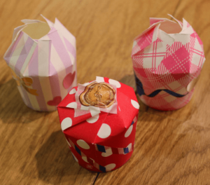 バレンタインラッピング100均まとめ ダイソーやセリアで箱や袋をゲット Ami S Diary